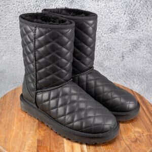 UGG Classic Short II Quilted Black Womens US5/UK3.5/EU36